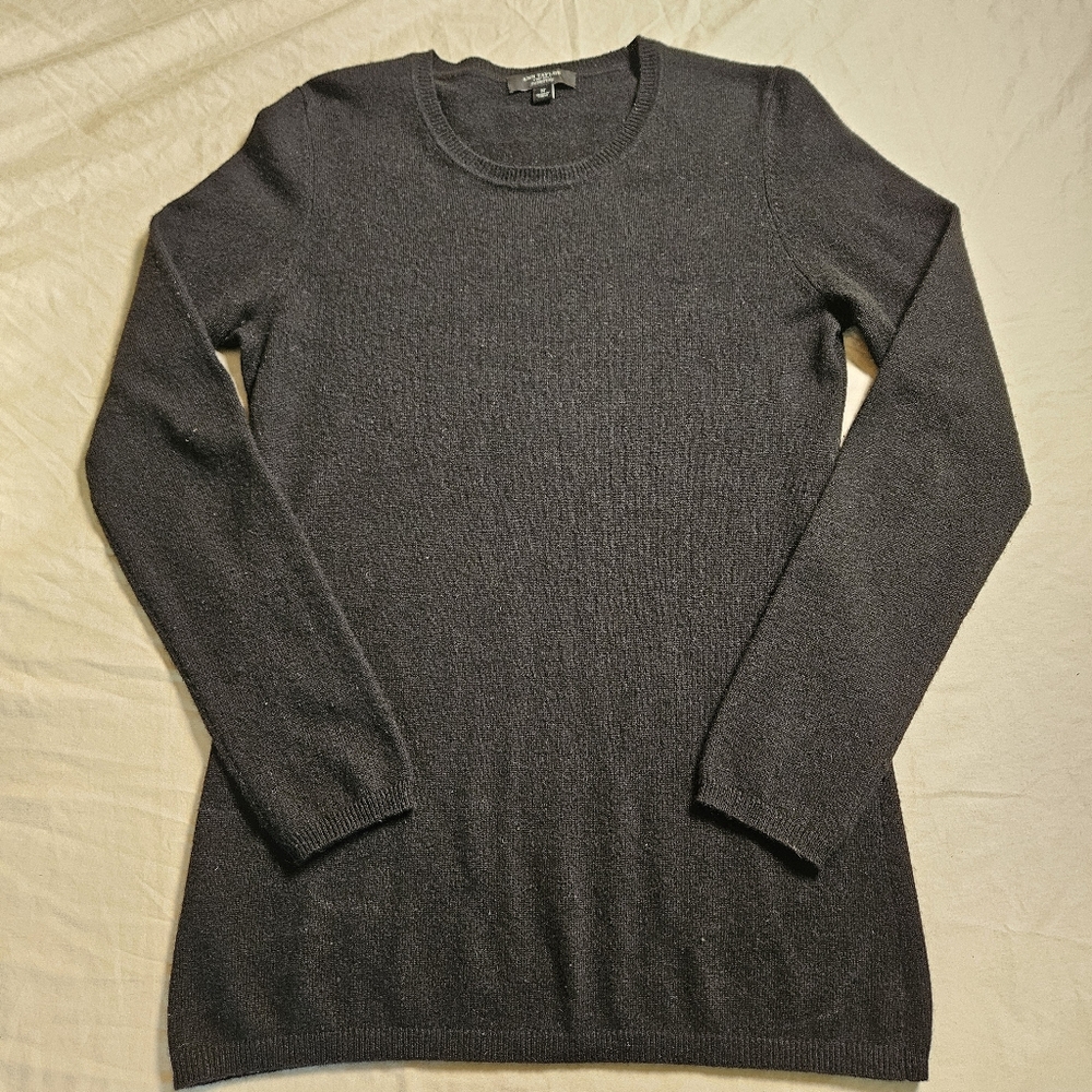 Ann Taylor Cashmere Sweater Women’s Medium Black Crew Neck Pullover M‎ Classic